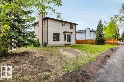 17524 57 Avenue, Edmonton, AB - Outdoor