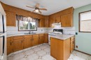 16307 111 Street, Edmonton, AB  - Indoor Photo Showing Kitchen With Double Sink 