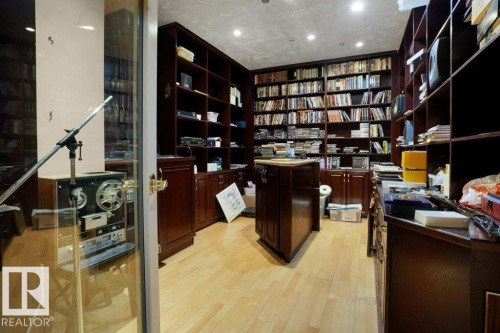 762 Wells Wynd, Edmonton, AB - Indoor