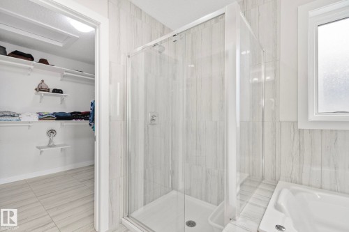 Bathroom - 334 Aston Close, Leduc, AB - Indoor Photo Showing Bathroom