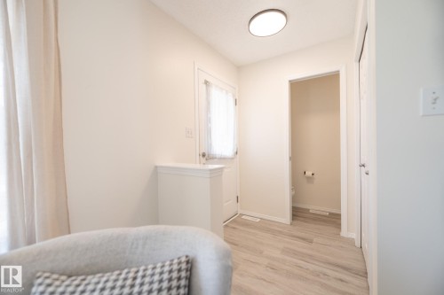 2928 25 Street, Edmonton, AB - Indoor Photo Showing Bedroom