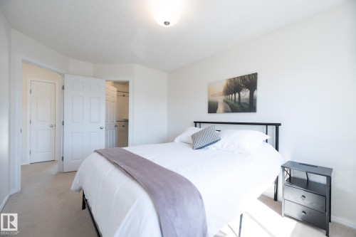 2928 25 Street, Edmonton, AB - Indoor Photo Showing Bedroom