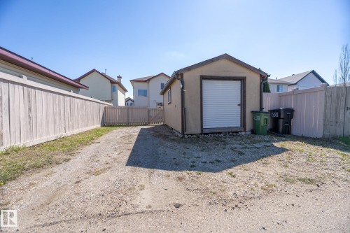 2928 25 Street, Edmonton, AB - Outdoor