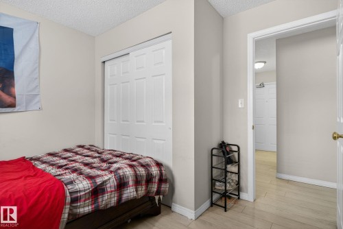 129 4210 139 Avenue, Edmonton, AB - Indoor Photo Showing Bedroom