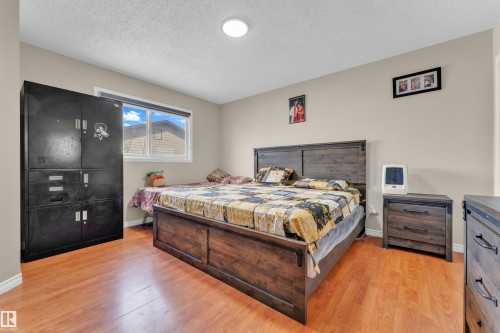 2416 35 Street, Edmonton, AB - Indoor Photo Showing Bedroom
