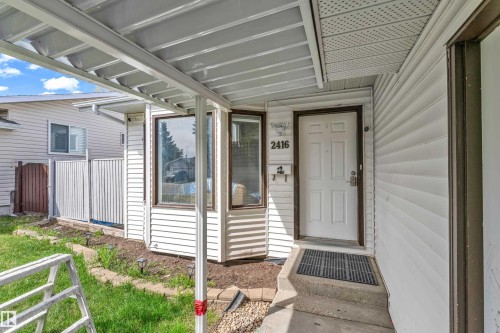 2416 35 Street, Edmonton, AB - Outdoor