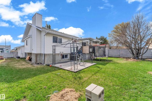 2416 35 Street, Edmonton, AB - Outdoor With Backyard