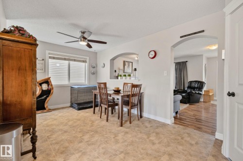 298 Suncrest Road, Sherwood Park, AB - Indoor Photo Showing Dining Room