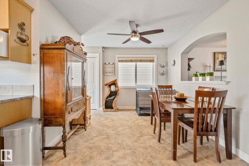 298 Suncrest Road, Sherwood Park, AB - Indoor Photo Showing Dining Room