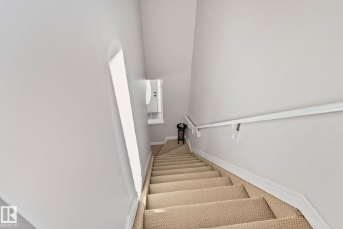 298 Suncrest Road, Sherwood Park, AB - Indoor Photo Showing Other Room