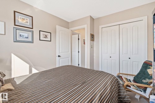 298 Suncrest Road, Sherwood Park, AB - Indoor Photo Showing Bedroom