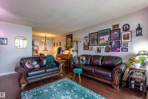 708 13910 Stony Plain Road, Edmonton, AB 