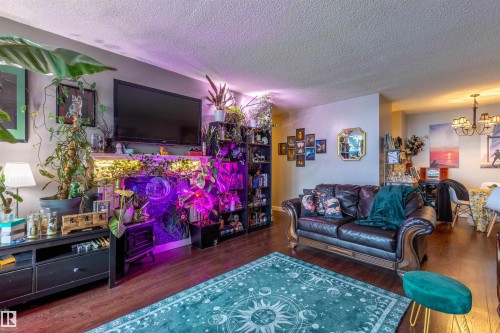 708 13910 Stony Plain Road, Edmonton, AB 