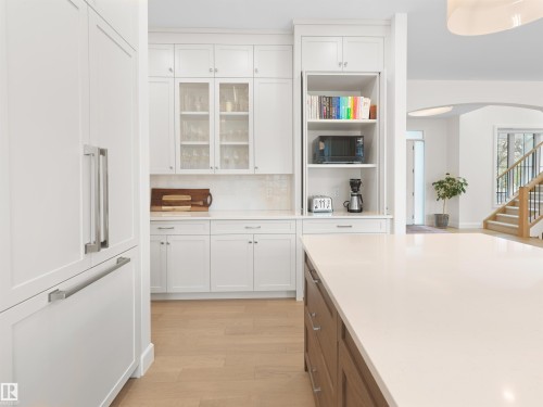 11234 73 Avenue, Edmonton, AB - Indoor Photo Showing Kitchen
