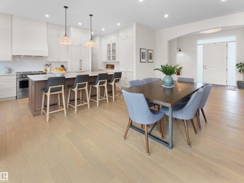 11234 73 Avenue, Edmonton, AB - Indoor Photo Showing Dining Room