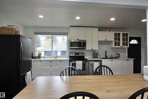 13312 137 Street, Edmonton, AB - Indoor