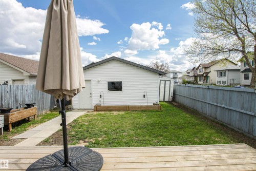 17311 90 Street, Edmonton, AB - Outdoor