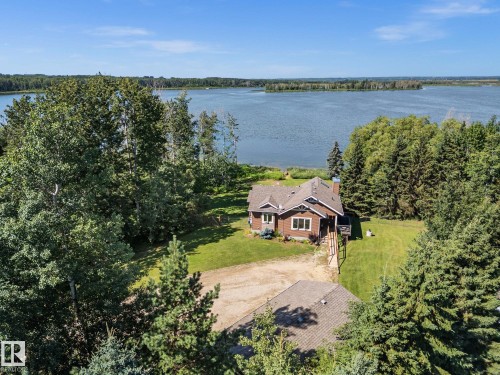 116 52502 RGE ROAD 25  Rural Parkland County, AB T7Y 2M2