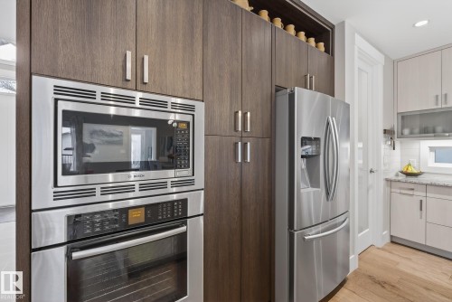 9648 83 Avenue, Edmonton, AB - Indoor Photo Showing Kitchen