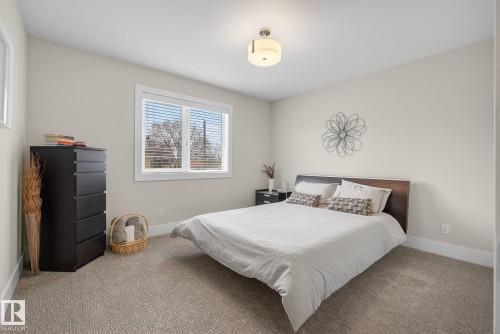 9648 83 Avenue, Edmonton, AB - Indoor Photo Showing Bedroom