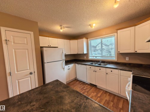 383 Silverberry Road, Edmonton, AB - Indoor Photo Showing Kitchen With Double Sink