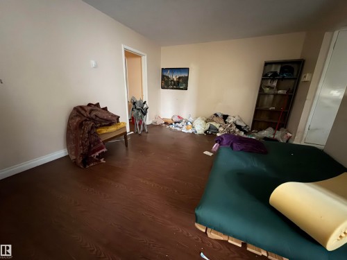 17 6215 98 Avenue, Edmonton, AB - Indoor