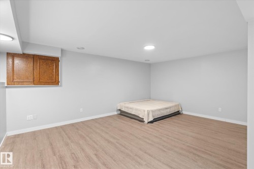 67 Arlington Drive, St. Albert, AB - Indoor Photo Showing Other Room