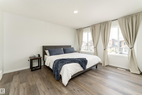 5323 Lark Landing Landing, Edmonton, AB - Indoor Photo Showing Bedroom