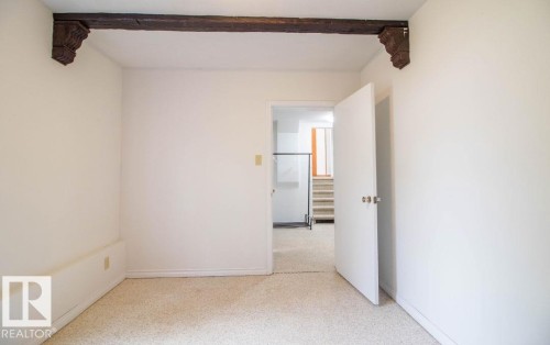 10328 42 Street, Edmonton, AB - Indoor Photo Showing Other Room