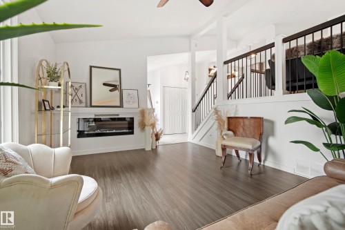 4326 37 Street, Edmonton, AB - Indoor Photo Showing Living Room With Fireplace