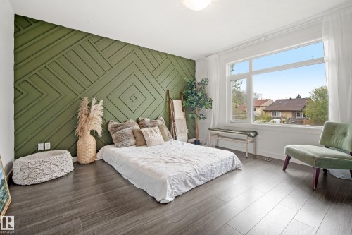 4326 37 Street, Edmonton, AB - Indoor Photo Showing Bedroom