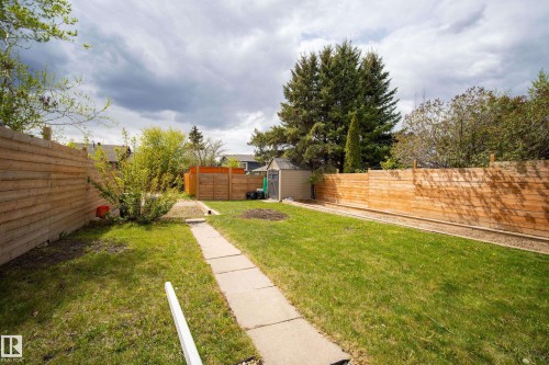 4326 37 Street, Edmonton, AB - Outdoor