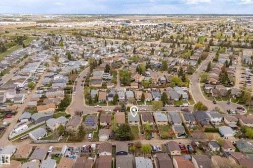 4326 37 Street, Edmonton, AB - Outdoor With View