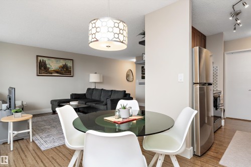 304 13910 Stony Plain Road, Edmonton, AB - Indoor Photo Showing Dining Room