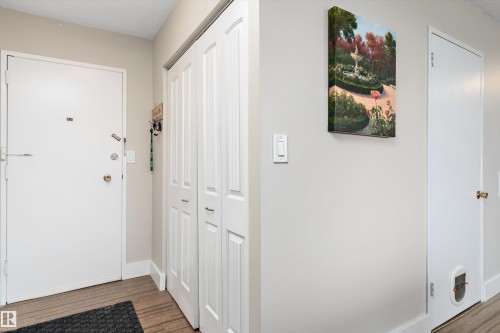 304 13910 Stony Plain Road, Edmonton, AB - Indoor Photo Showing Other Room
