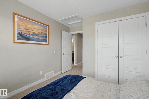 4207 Prowse Way, Edmonton, AB - Indoor Photo Showing Bedroom