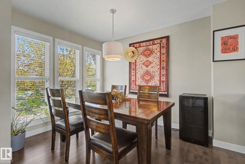 4207 Prowse Way, Edmonton, AB - Indoor Photo Showing Dining Room