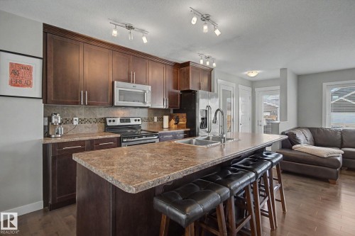 4207 Prowse Way, Edmonton, AB - Indoor Photo Showing Kitchen With Double Sink