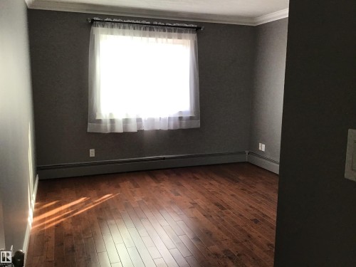 402 10625 83 Avenue, Edmonton, AB - Indoor Photo Showing Other Room