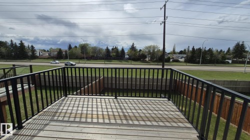 2044 33B Street Nw, Edmonton, AB - Outdoor With Exterior