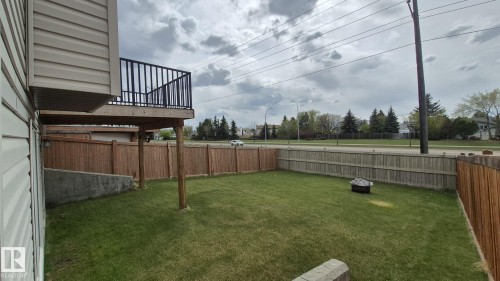 2044 33B Street Nw, Edmonton, AB - Outdoor
