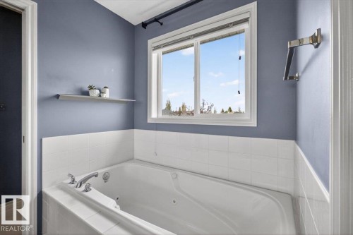 1358 118A Street, Edmonton, AB - Indoor Photo Showing Bathroom