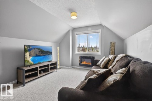 1358 118A Street, Edmonton, AB - Indoor With Fireplace