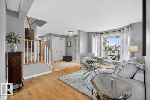 1358 118A Street, Edmonton, AB - Indoor Photo Showing Living Room