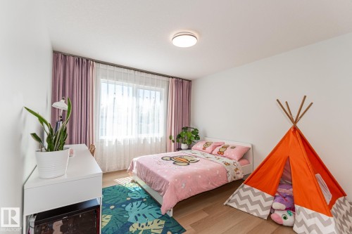 11445 79 Avenue, Edmonton, AB - Indoor Photo Showing Bedroom