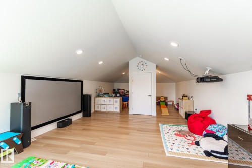 11445 79 Avenue, Edmonton, AB - Indoor Photo Showing Other Room