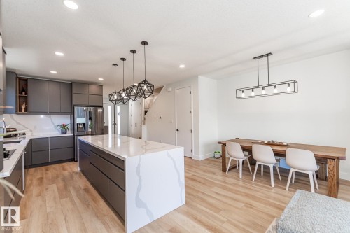 11445 79 Avenue, Edmonton, AB - Indoor