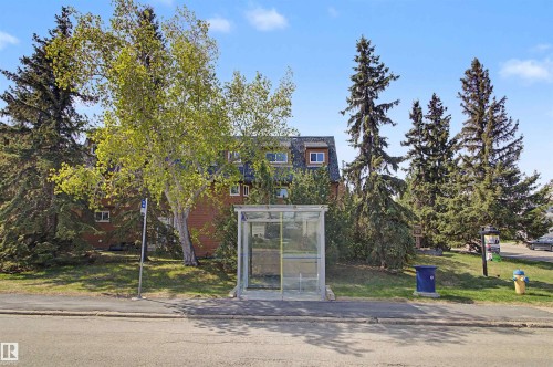 Image quality insufficient for description - 5953 40 Avenue, Edmonton, AB - Outdoor