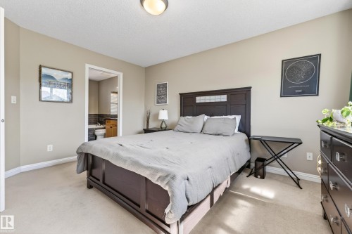 1907 120 Street, Edmonton, AB - Indoor Photo Showing Bedroom