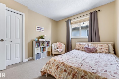 1907 120 Street, Edmonton, AB - Indoor Photo Showing Bedroom